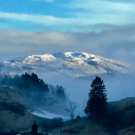 Skjerping Gard Gospodarstwo agroturystyczne Lonevåg