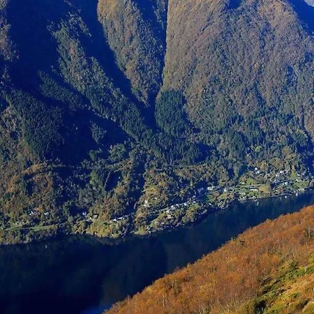 Skjerping Gard * Lonevåg