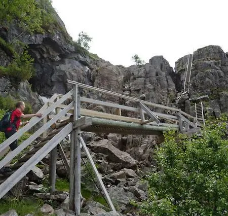 Gospodarstwo agroturystyczne Skjerping Gard Lonevåg