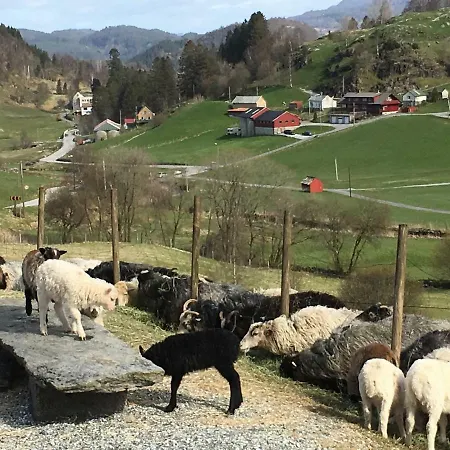 Gospodarstwo agroturystyczne Skjerping Gard *